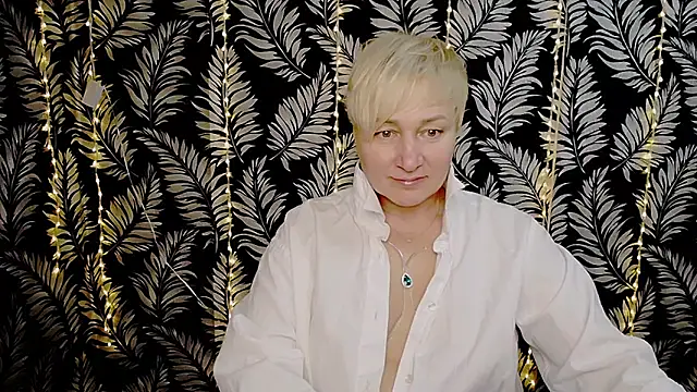 Olivia playful online show from 6, 3, 2025