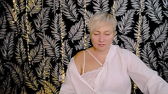 Olivia playful online show from 14, 9, 2025