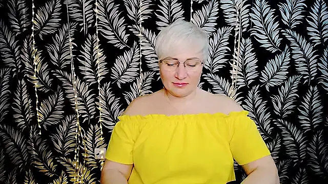 Snapshot of Olivia_playful chatting on 16, 5, 2026 Olivia playful online show from 16, 5, 2026