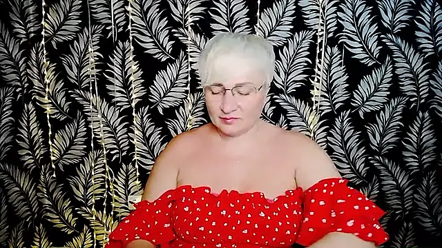 Snapshot of Olivia_playful chatting on 12, 6, 2026 Olivia playful online show from 12, 6, 2026