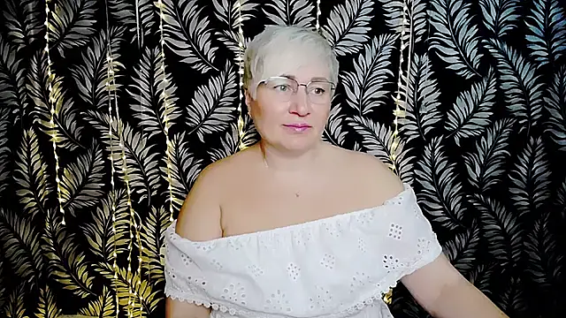 Olivia playful online show from 27, 7, 2026