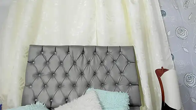 luna evaa online show from 18, 2, 2025