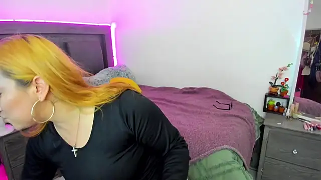 Snapshot of Cherrynoa chatting on 7, 2, 2026 Cherrynoa online show from 7, 2, 2026