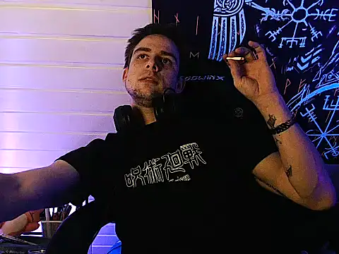 Snapshot of Youngtimer_1997 chatting on 2, 2, 2026 Youngtimer 1997 online show from 2, 2, 2026