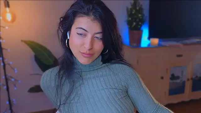 Snapshot of anabelcurvy chatting on 12, 12, 2024 anabelcurvy online show from 12, 12, 2024