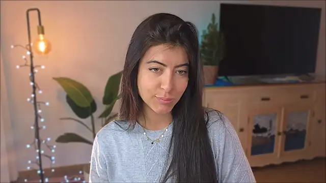 Snapshot of anabelcurvy chatting on 20, 12, 2024 anabelcurvy online show from 20, 12, 2024