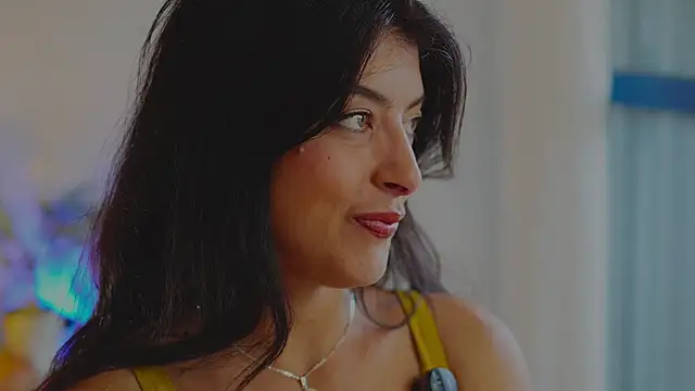 Snapshot of anabelcurvy chatting on 9, 10, 2025 anabelcurvy online show from 9, 10, 2025