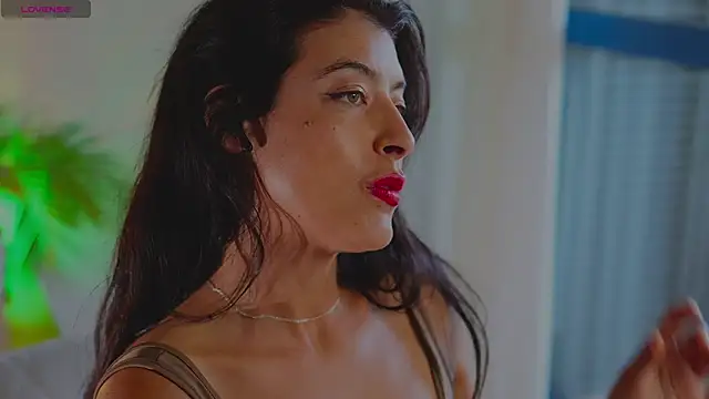 Snapshot of anabelcurvy chatting on 23, 10, 2025 anabelcurvy online show from 23, 10, 2025