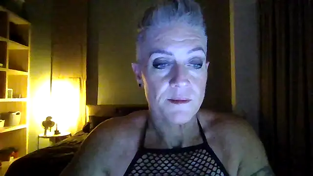 Devon2020 online show from 4, 11, 2025