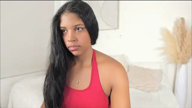 ZOEGARNER01 online show from 23, 4, 2026