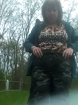 explored romantic online show from 25, 4, 2026