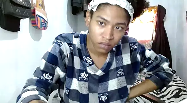 angelamarie1 online show from 17, 3, 2025