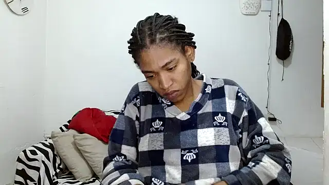 angelamarie1 online show from 21, 4, 2026