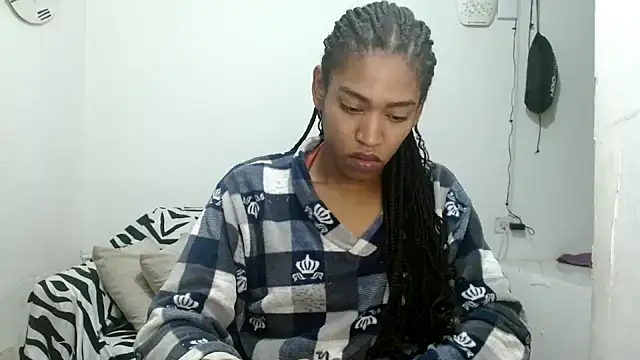 angelamarie1 online show from 23, 4, 2026