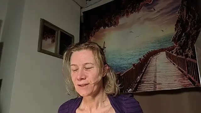 Lola Belgium online show from 23, 4, 2026