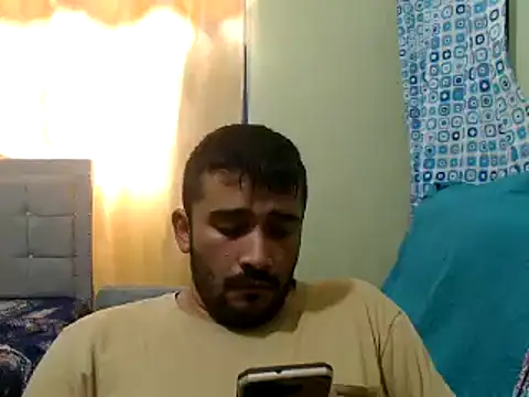 Snapshot of isearchcompany chatting on 8, 3, 2025 isearchcompany online show from 8, 3, 2025