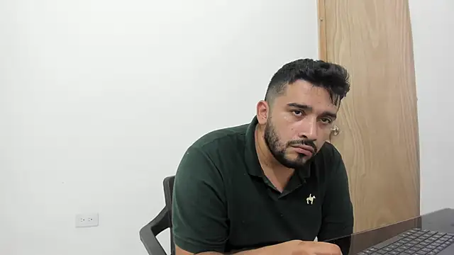 Snapshot of isearchcompany chatting on 13, 9, 2025 isearchcompany online show from 13, 9, 2025