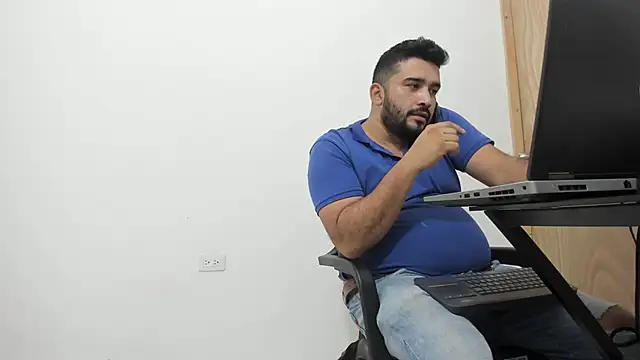 Snapshot of isearchcompany chatting on 18, 9, 2025 isearchcompany online show from 18, 9, 2025