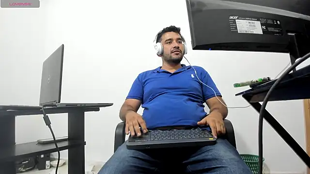 Snapshot of isearchcompany chatting on 10, 1, 2026 isearchcompany online show from 10, 1, 2026