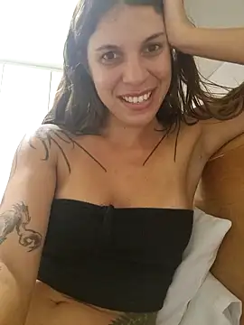 frenchxena98 online show from 4, 1, 2025