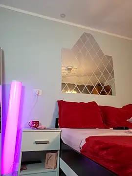 LucyKims online show from 27, 4, 2026