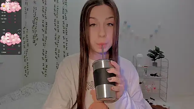 Snapshot of Mary_tiim chatting on 4, 2, 2025 Mary tiim online show from 4, 2, 2025