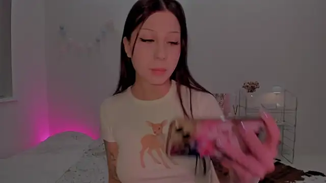 Snapshot of Mary_tiim chatting on 24, 9, 2025 Mary tiim online show from 24, 9, 2025