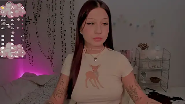 Snapshot of Mary_tiim chatting on 22, 11, 2025 Mary tiim online show from 22, 11, 2025