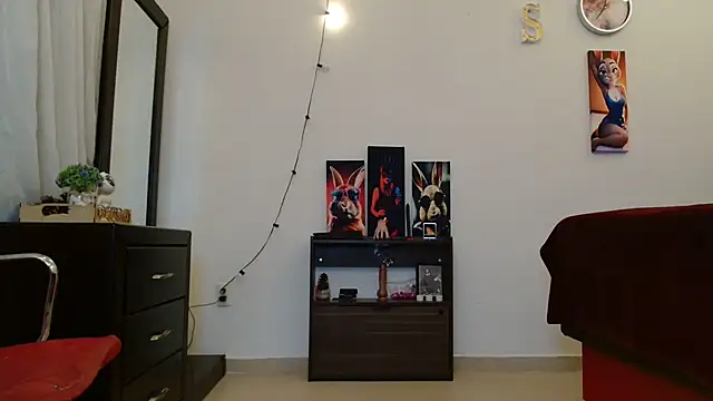 MINI Petite online show from 26, 1, 2025