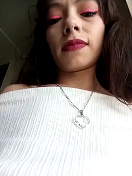 MINI Petite online show from 28, 4, 2026