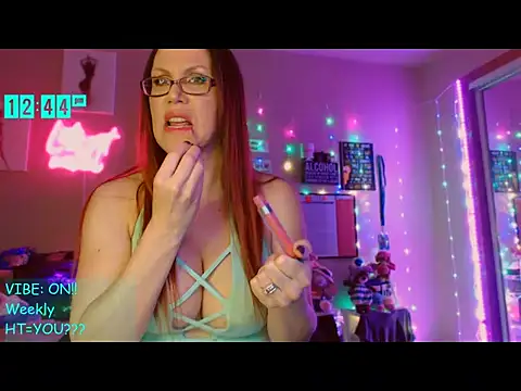 EmmaIsHere online show from 25, 6, 2026