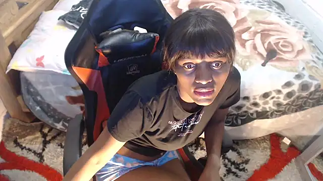 sexyjustin202 online show from 12, 11, 2025