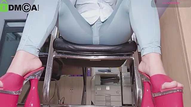 Sime Naughty online show from 27, 9, 2025