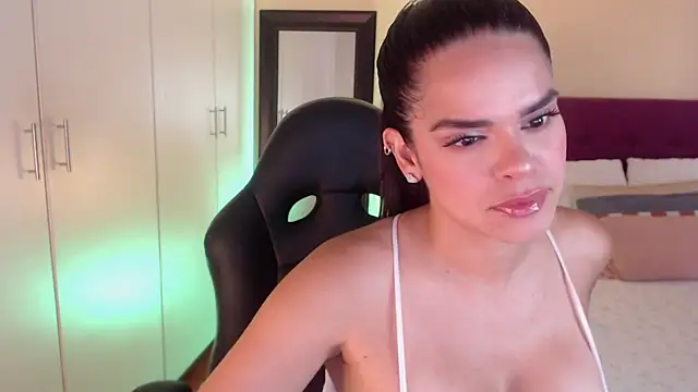 Mafer Meow online show from 2, 3, 2025