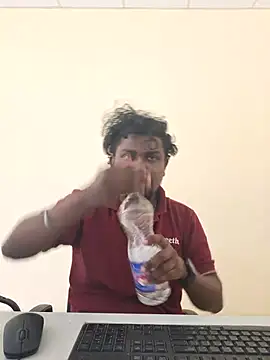 Mallupaiyanaachu online show from 18, 1, 2026