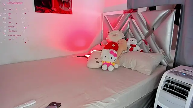 KAREN17 online show from 12, 12, 2024