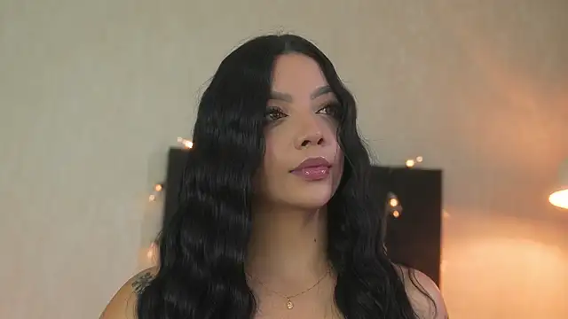 sarah hiill online show from 24, 4, 2026