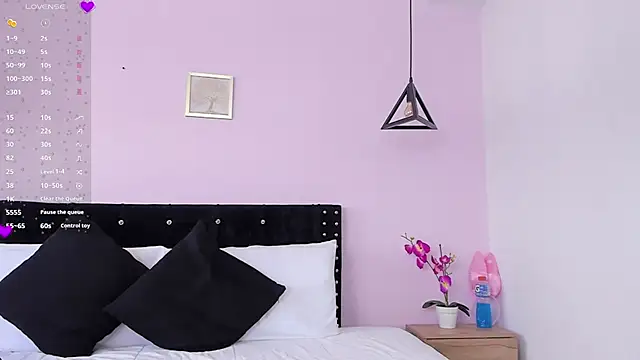 CeliWoods online show from 30, 1, 2025