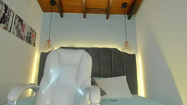 Snapshot of Stefhanyblow chatting on 23, 2, 2025 Stefhanyblow online show from 23, 2, 2025