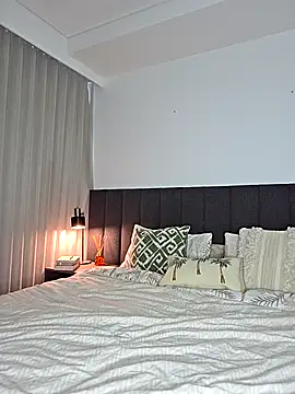 SashaJade  online show from 18, 2, 2026