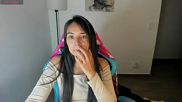 Miss Nicole online show from 27, 5, 2026