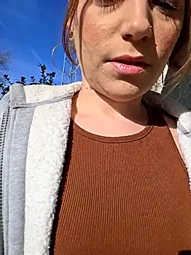 XLisaxx online show from 25, 2, 2026