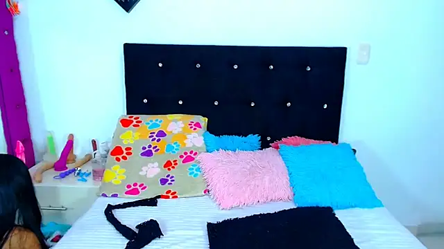 Jenng18 online show from 9, 11, 2025