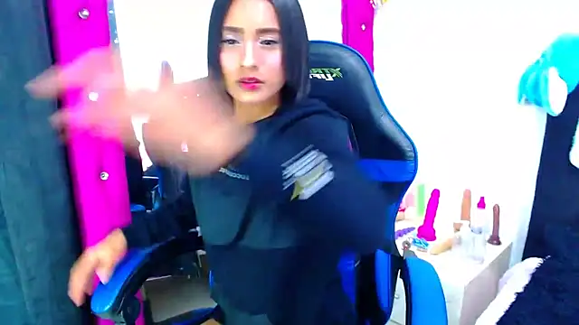 Jenng18 online show from 11, 4, 2026