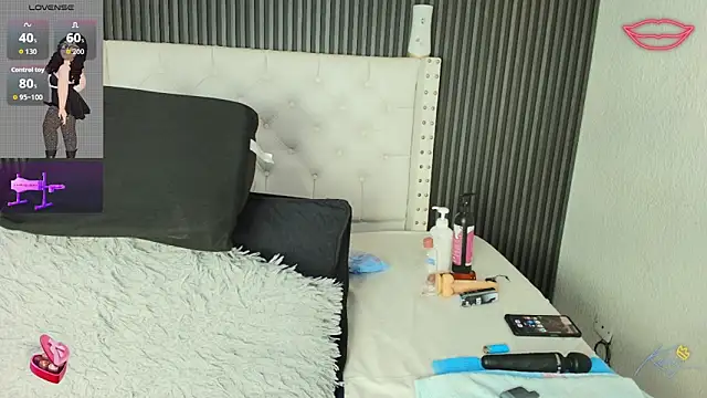 hazel milf online show from 26, 3, 2026