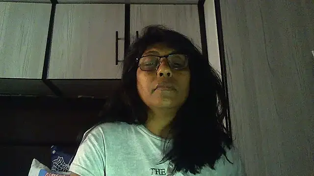 Snapshot of MsAttitude chatting on 30, 12, 2024 MsAttitude online show from 30, 12, 2024