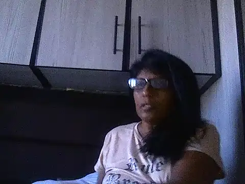 Snapshot of MsAttitude chatting on 24, 1, 2025 MsAttitude online show from 24, 1, 2025