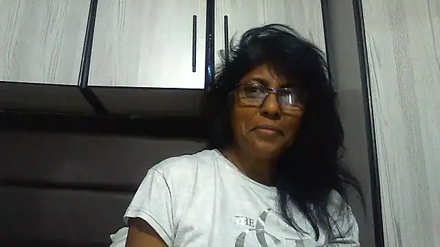 Snapshot of MsAttitude chatting on 6, 2, 2025 MsAttitude online show from 6, 2, 2025