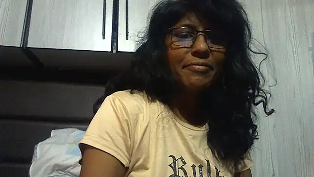 Snapshot of MsAttitude chatting on 10, 2, 2025 MsAttitude online show from 10, 2, 2025