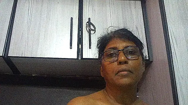 Snapshot of MsAttitude chatting on 19, 2, 2025 MsAttitude online show from 19, 2, 2025